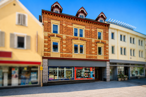 Foto - Haus zum Kaufen in Göppingen 899.000,00 € 400 m²