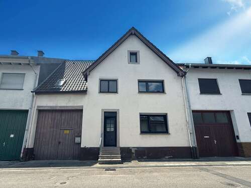 Foto - Haus zum Kaufen in Dettenheim 270.000,00 € 99.56 m²