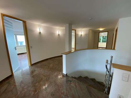 Foto - Wohnung zum Mieten in Filderstadt-Bonlanden 3.300,00 € 261 m²