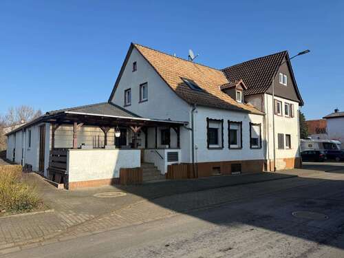 Foto - Haus zum Kaufen in Hungen 750.000,00 € 348 m²