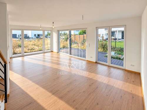 Foto - Haus zum Kaufen in Gimbsheim 780.000,00 € 220 m²