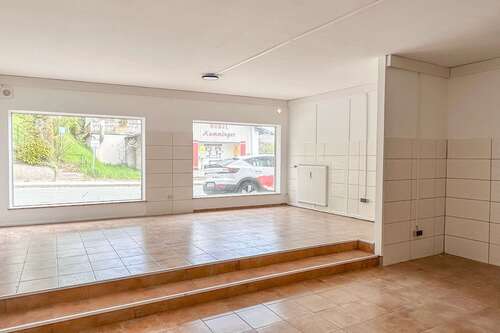 Foto - Büro in Teisendorf 750,00 € 74.3 m²