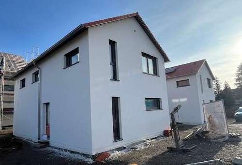 Foto - Haus zum Kaufen in Vöhringen 465.000,00 € 126.73 m²