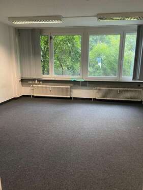 Foto - Büro in München 1.404,00 € 156 m²