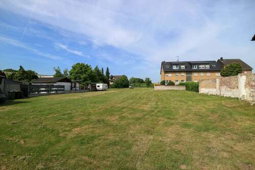 Foto - Grundstück zu verkaufen in Dormagen 750.000,00 € 2337 m²