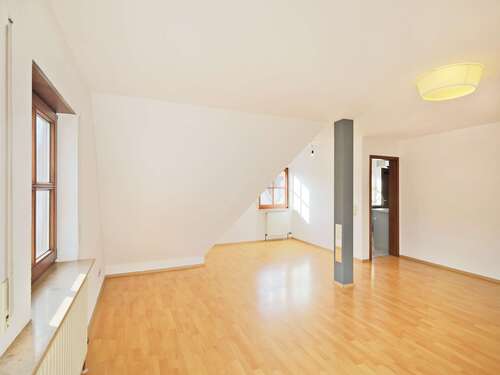 Foto - Wohnung zum Kaufen in Ludwigsburg 250.000,00 € 75 m²