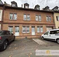 Haus zum Kaufen in Wiesbaden Mainz-Amöneburg 629.000,00 € 235 m² - Wiesbaden / Mainz-Amöneburg