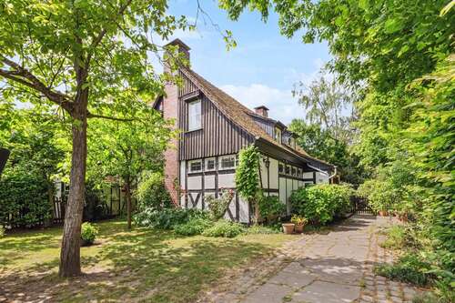 Foto - Haus zum Kaufen in Düsseldorf 2.150.000,00 € 258 m²