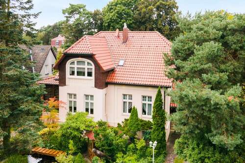 Foto - Haus zum Kaufen in Strausberg 798.000,00 € 223.34 m²
