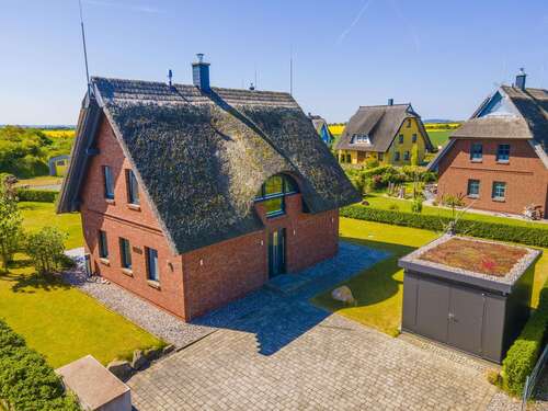Foto - Haus zum Kaufen in Dranske 649.000,00 € 98 m²