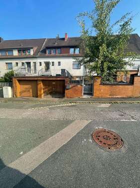 Foto - Haus zum Kaufen in Oberasbach 379.000,00 € 102 m²