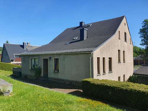 Foto - Haus zum Kaufen in Burkhardstdorf 120.000,00 € 288 m²