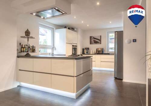 Foto - Haus zum Kaufen in Waldshut-Tiengen 750.000,00 € 174 m²