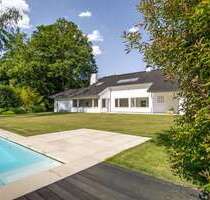 Haus zum Kaufen in Köln Müngersdorf 2.900.000,00 € 263 m² - Köln / Müngersdorf