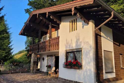 Foto - Haus zum Kaufen in Surberg 990.000,00 € 208 m²