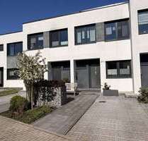 Haus zum Kaufen in Bitterfeld-Wolfen 320.000,00 € 95 m²