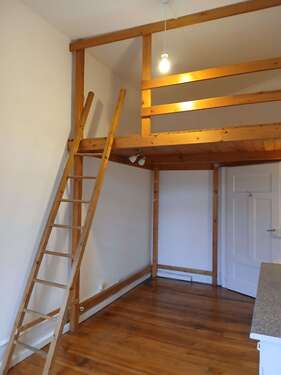 Foto - Wohnung zum Mieten in Karlsruhe 350,00 € 16.5 m²