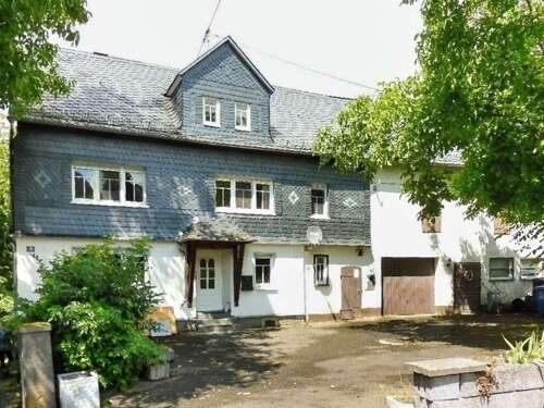 Foto - Haus zum Kaufen in Roth 158.000,00 € 137 m²