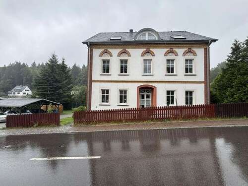 Foto - Haus zum Kaufen in Breitenbrunn Erzgebirge 239.000,00 € 295 m²