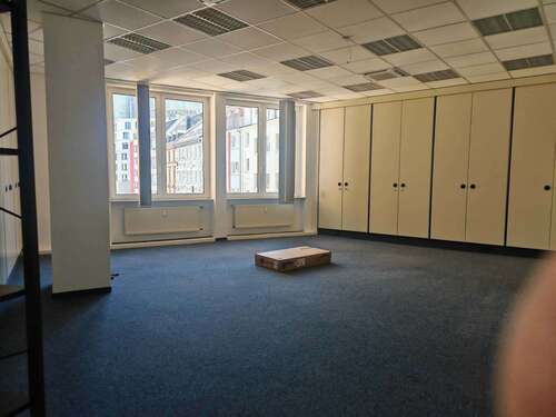 Foto - Büro in FRANKFURT 2.561,00 € 197 m²