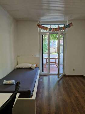 Foto - WG-Zimmer in Düsseldorf 799,00 € 18 m²