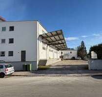 Halle in Augsburg 2.800.000,00 € 2100 m²