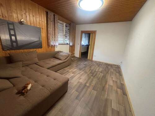 Foto - Wohnung zum Kaufen in Neustadt bei Coburg 80.000,00 € 100 m²