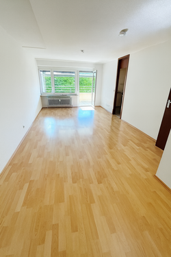 Foto - Wohnung zum Mieten in Esslingen am Neckar 580,00 € 38 m²