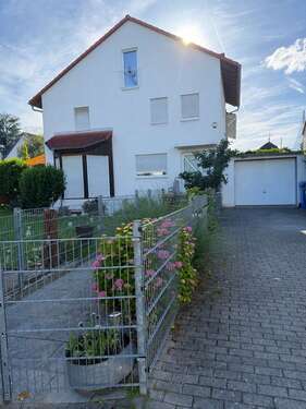 Foto - Haus zum Kaufen in Kelkheim 895.000,00 € 210 m²