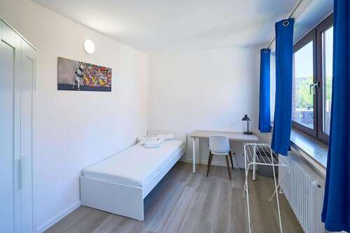 Foto - WG-Zimmer in Düsseldorf 609,00 € 10 m²