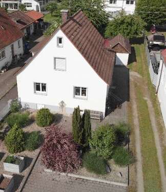 Foto - Haus zum Mieten in Achstetten 1.350,00 € 100.44 m²