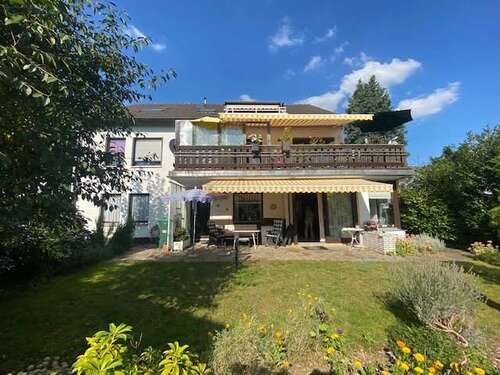 Foto - Haus zum Kaufen in Düsseldorf 1.180.000,00 € 297 m²