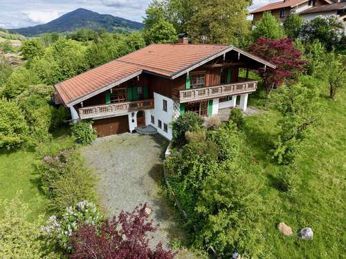 Foto - Haus zum Kaufen in Hausham 980.000,00 € 208 m²