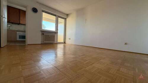 Foto - Wohnung zum Kaufen in München 239.000,00 € 29.51 m²