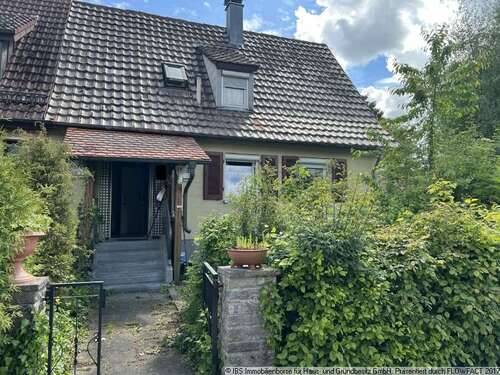 Foto - Haus zum Kaufen in Schrozberg 125.000,00 € 84.5 m²