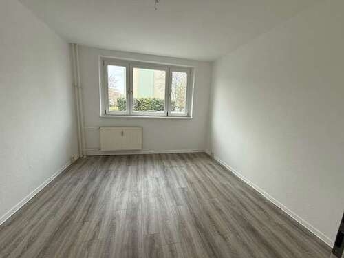 Foto - Wohnung zum Mieten in Magdeburg 499,00 € 65.92 m²