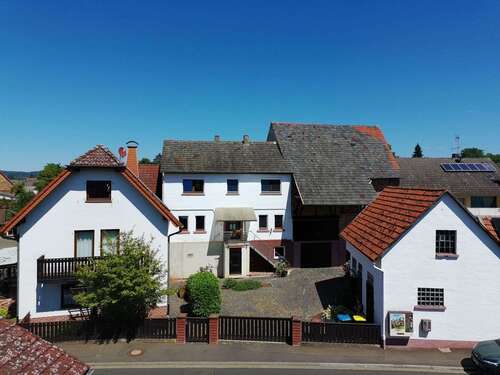 Foto - Haus zum Kaufen in Büdingen 649.000,00 € 319.7 m²