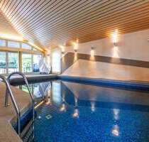 Haus zum Kaufen in Herrenberg 1.395.000,00 € 380.77 m²