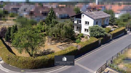 Foto - Haus zum Kaufen in Schnaittenbach 272.000,00 € 186 m²