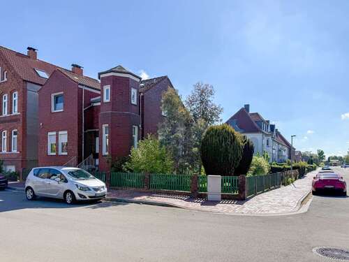 Foto - Haus zum Kaufen in Emden 275.000,00 € 120.05 m²