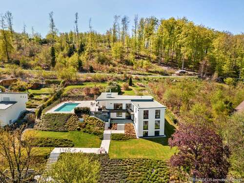 Foto - Haus zum Kaufen in Schmitten 1.790.000,00 € 297.65 m²