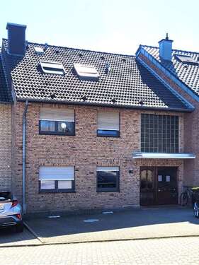 Foto - Haus zum Kaufen in Dormagen 829.000,00 € 300 m²