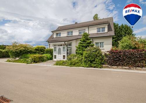 Foto - Haus zum Kaufen in Emmingen-Liptingen 635.000,00 € 241 m²