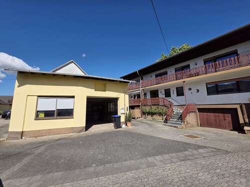 Foto - Haus zum Kaufen in Warmsroth 296.000,00 € 188 m²