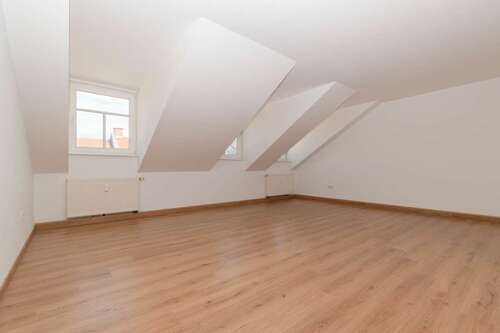 Foto - Wohnung zum Mieten in Wurzen 615,00 € 93.88 m²