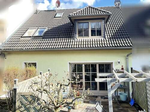 Foto - Haus zum Kaufen in Mülsen 239.000,00 € 130 m²