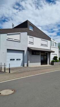 Foto - Haus zum Kaufen in Pohlheim 799.000,00 € 270 m²