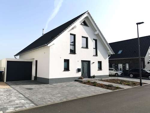 Foto - Haus zum Kaufen in Niederzissen 438.400,00 € 129 m²