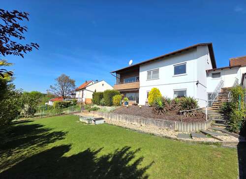 Foto - Haus zum Kaufen in Sinsheim Hilsbach 435.000,00 € 173.67 m²