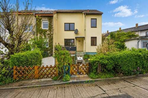 Foto - Haus zum Kaufen in Berlin Kaulsdorf-Süd 370.000,00 € 97 m²